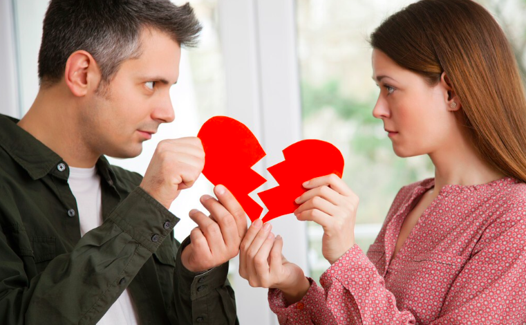 桂林离婚如何申请财产保全冻结对方账户